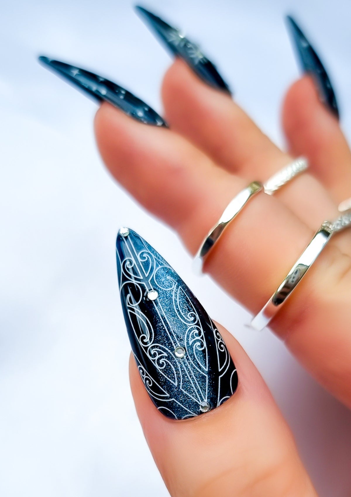 CHRISTMAS NAIL TRANSFER TATTOOS - SNOWFLAKES & STARLIGHT - WHITE