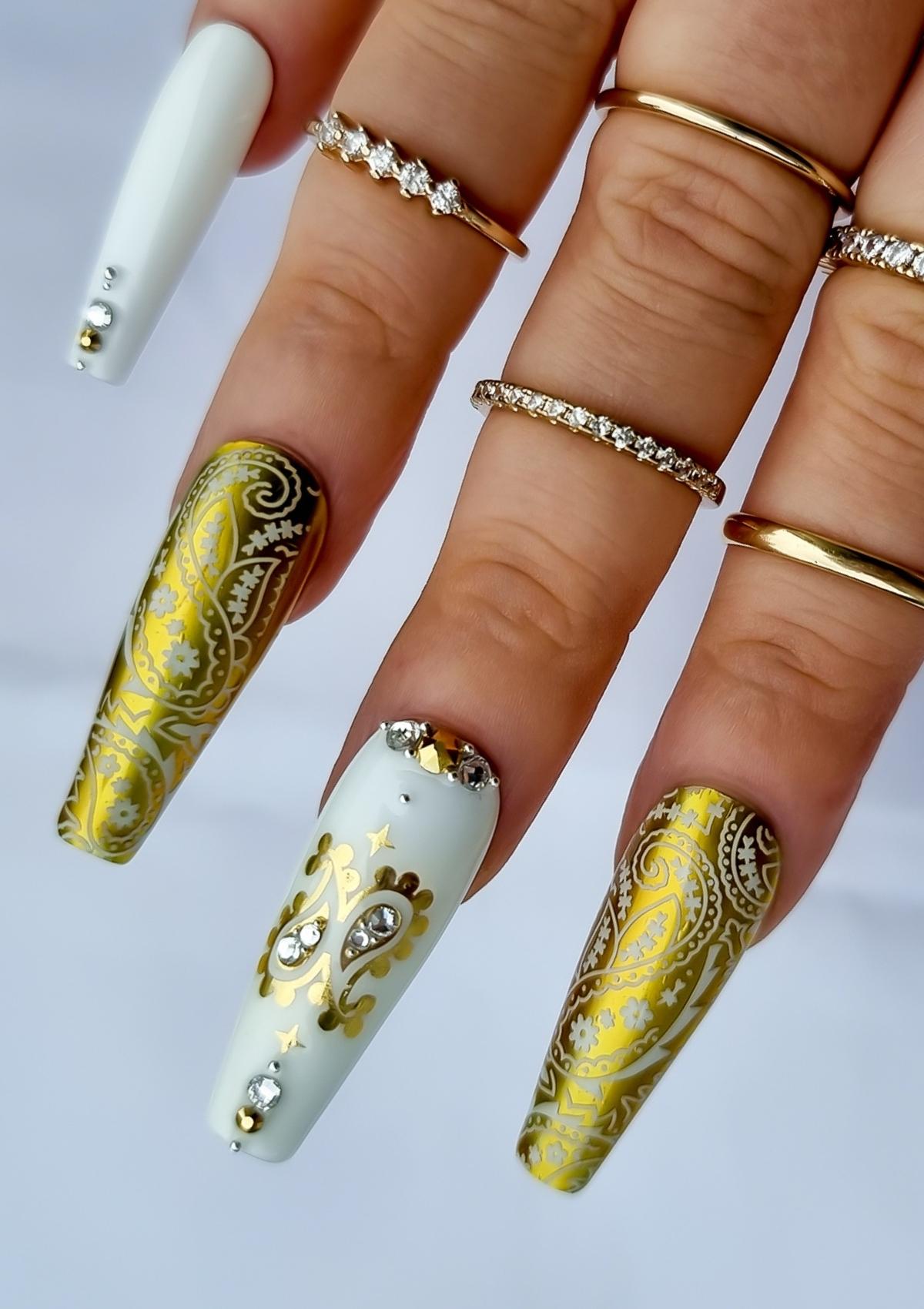 NAIL FOILS | PAISLEY PRINT | GOLD