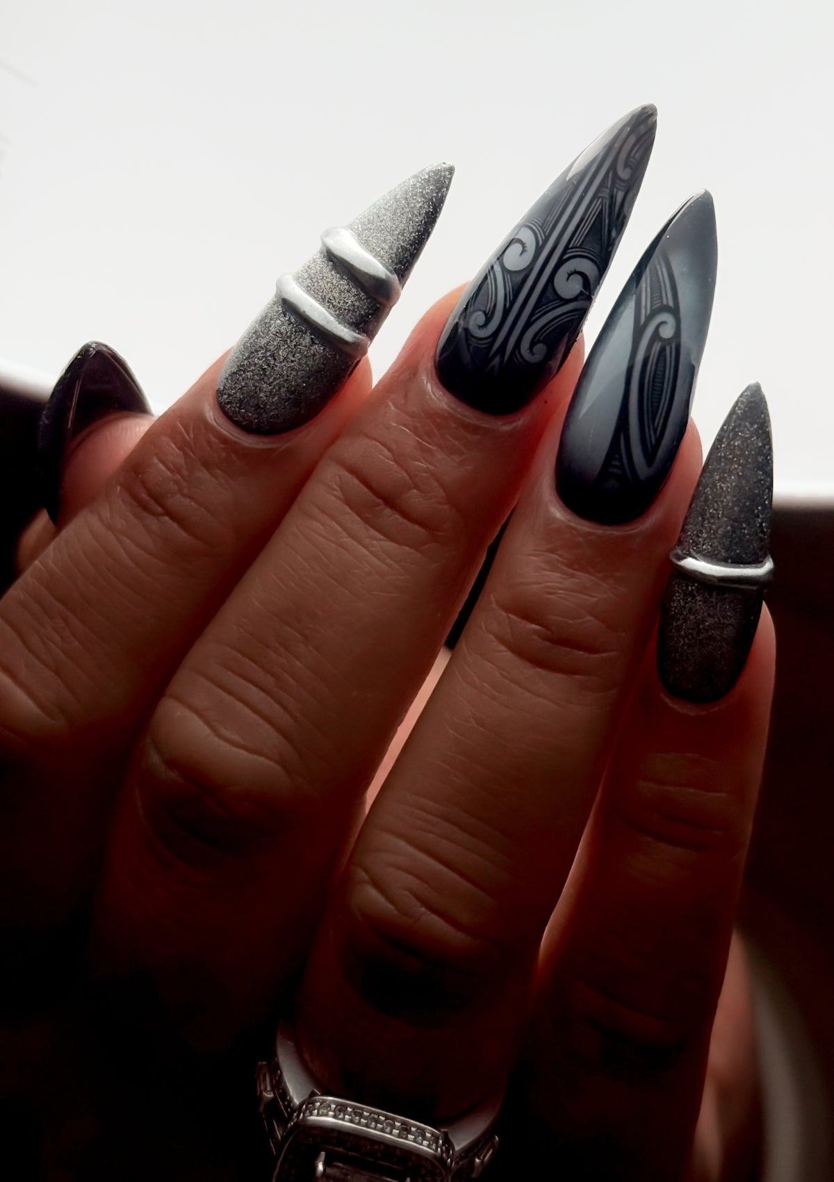 MĀORI NAIL TRANSFER TATTOOS | TE MAURI HUNA | BLACK & WHITE