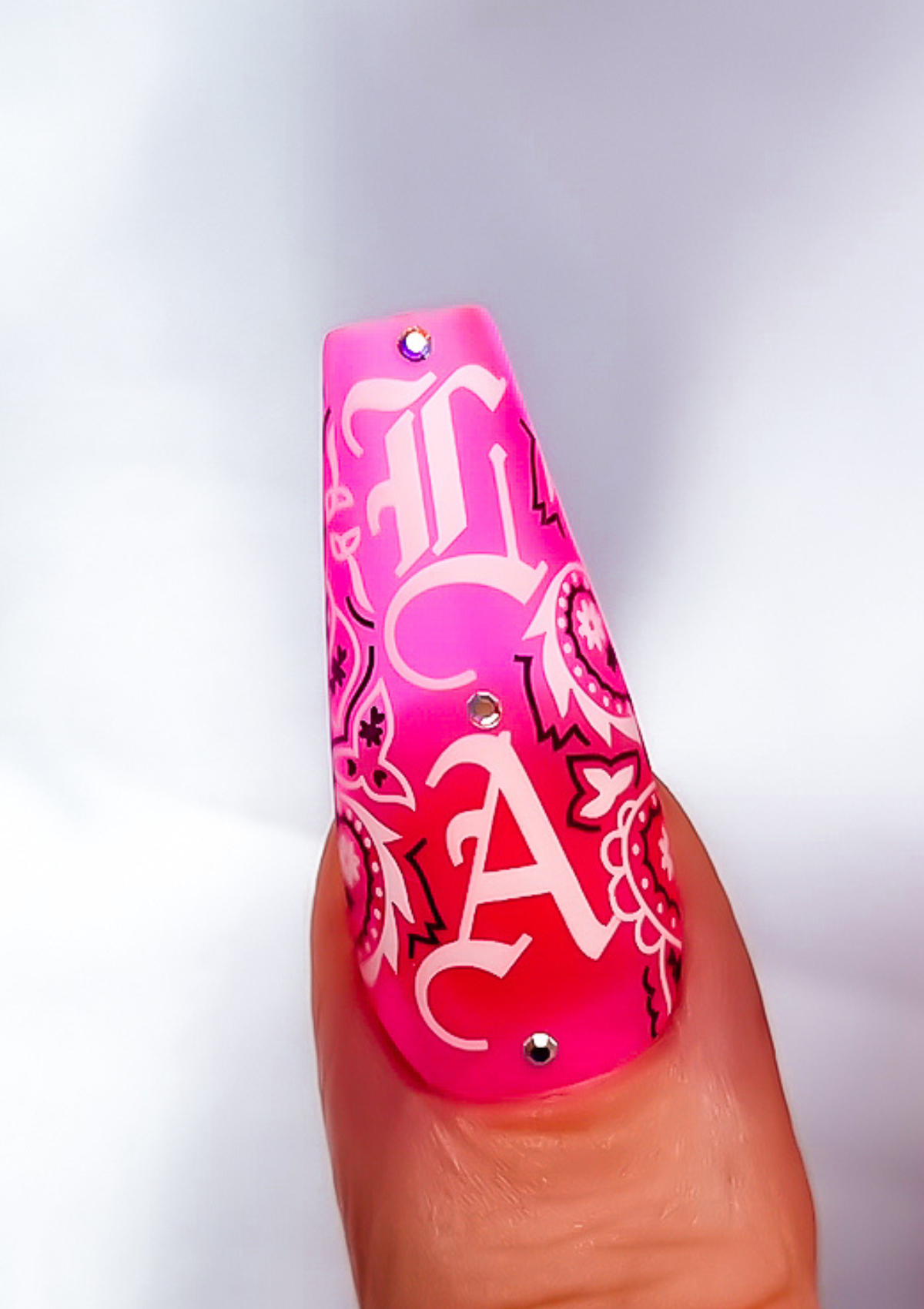 NAIL TRANSFER TATTOOS - PAISLEY BANDANA - BLACK & WHITE